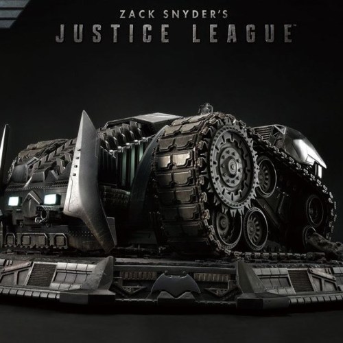 Bat-Tank Zack Snyder's Justice League Museum Masterline Diorama by Prime 1 Studio